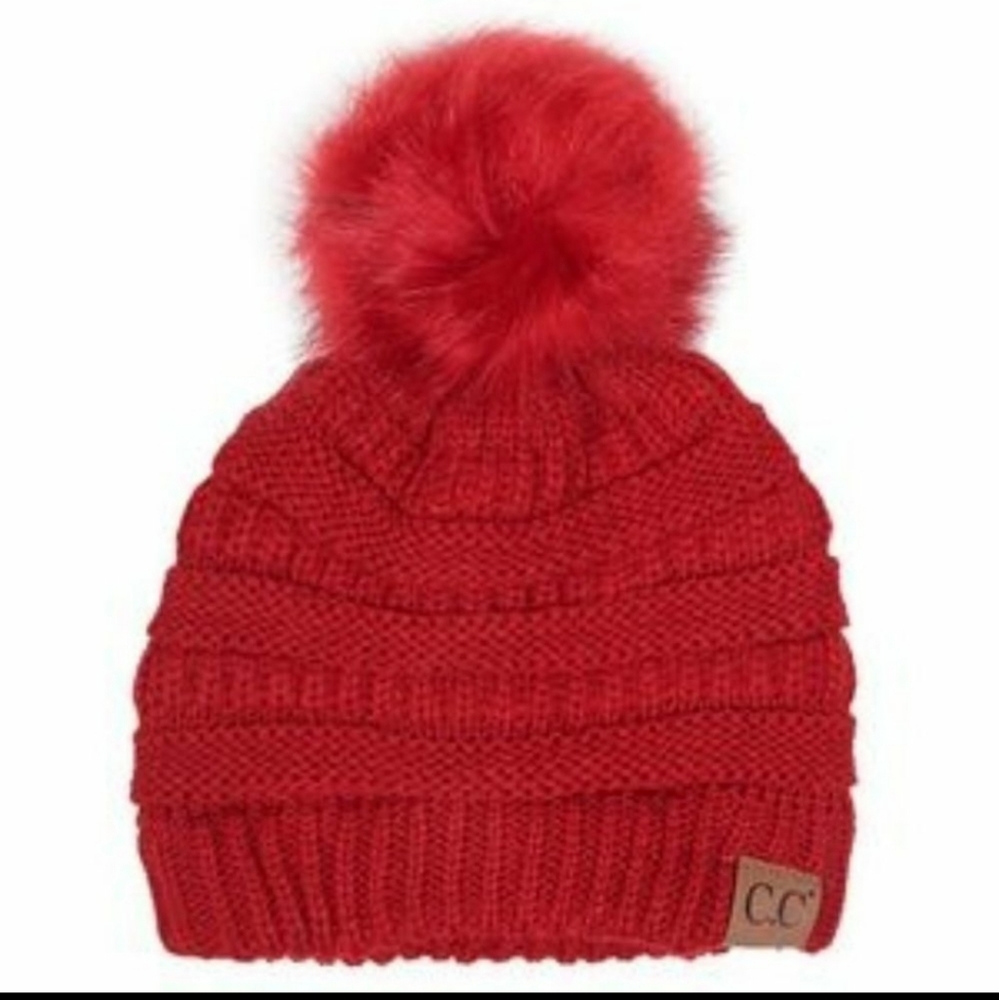 C.C. CABLE KNIT FAUX FUR POM HAT NWOT